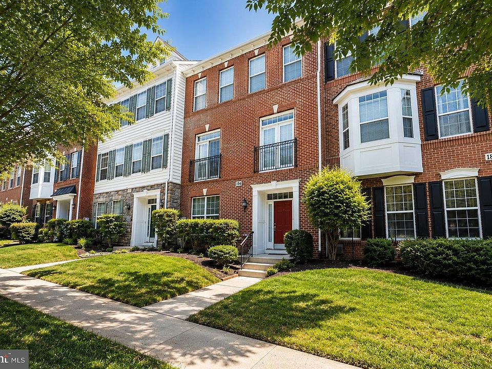 1st image of 184 Autumn View Dr