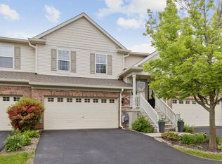 1583 Millbrook Dr, Algonquin, IL 60102