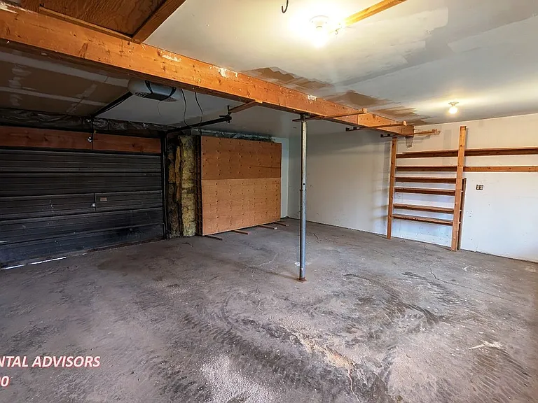 1732 23rd Ave NW — Photo 21