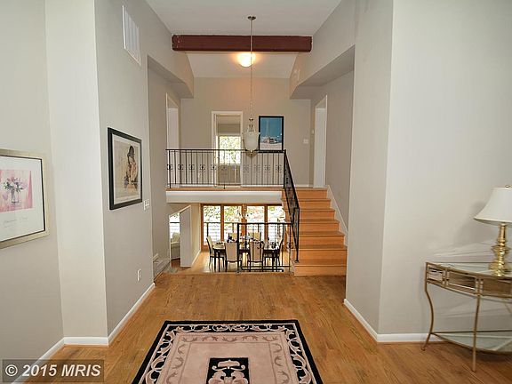 3rd image of 6222 Lakeview Dr