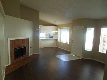 3rd image of 14457 Elderwood Dr