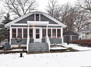 35W408 Lambert Ave, St Charles, IL 60174