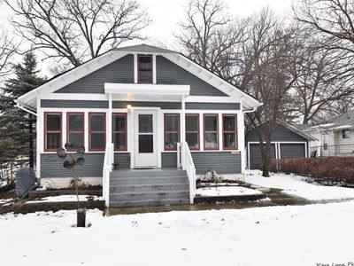 35W408 Lambert Ave, St Charles, IL, 60174