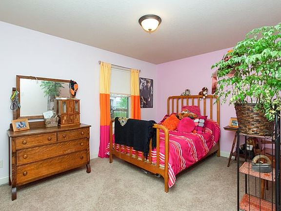 4th image of 3211 Cullen Dr
