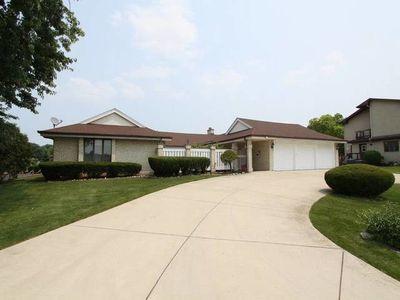 9698 Reding Cir, Des Plaines, IL, 60016