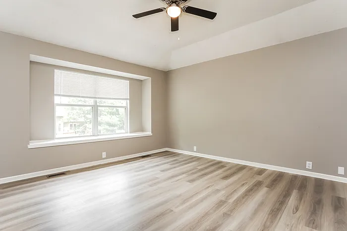 2512 SE Kimbrough Ct — Photo 9