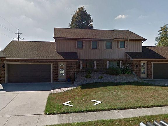 2nd image of 381 Kleiner St