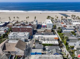 34 Dudley Ave, Venice, CA 90291