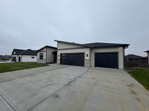 2nd image of 1905 N 30th St