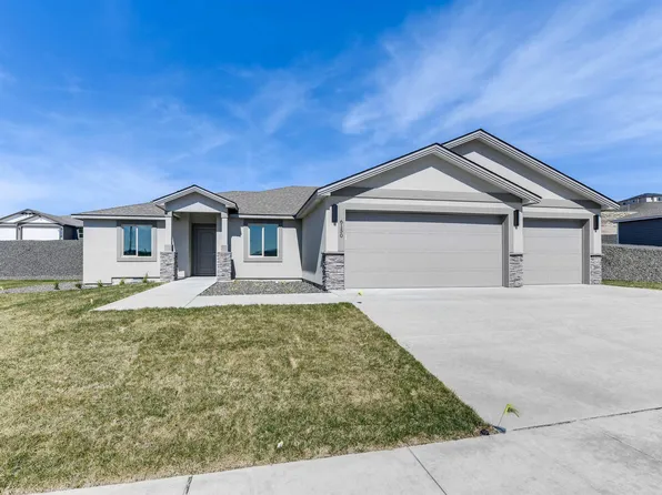 6150 W 30th Pl, Kennewick, WA 99338