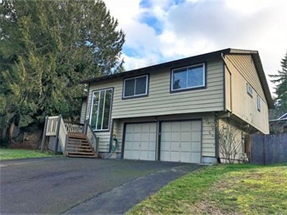 3rd image of 13840 Crestview Cir NW