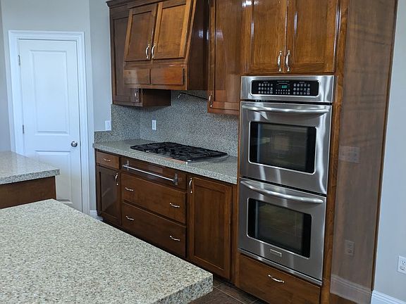 5th image of 226 County Road 165 #1