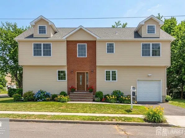 31 Davis Ave, Somerset, NJ 08873