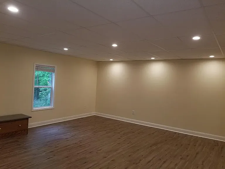 765 Fairfield Dr — Photo 8