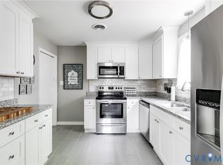 2000 Woodmont Dr, North Chesterfield, VA 23235