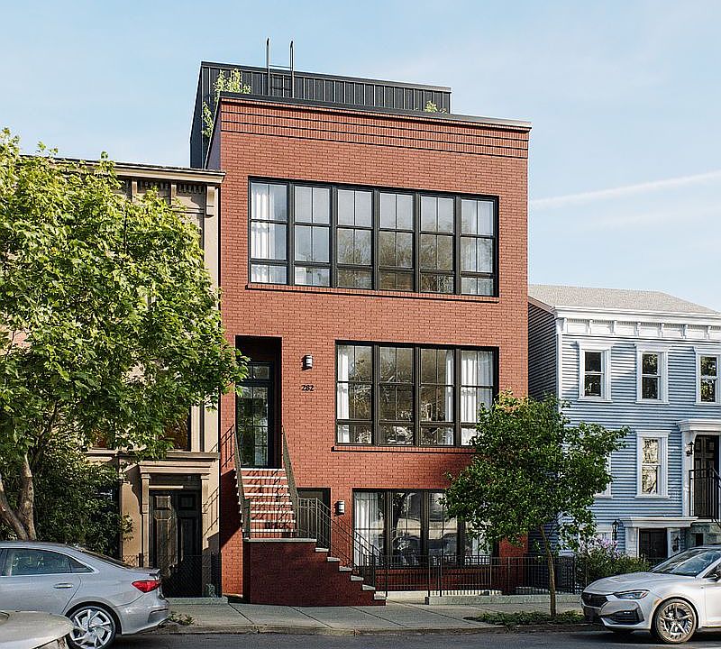 1st image of 282 17th St #1