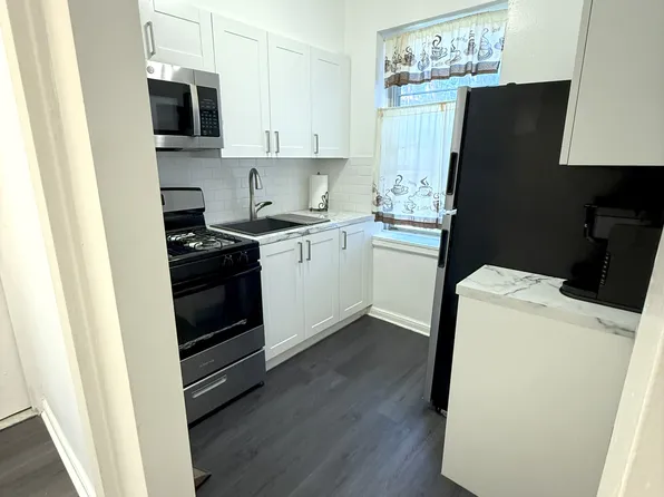 141-27 78th Road image 8 of 23