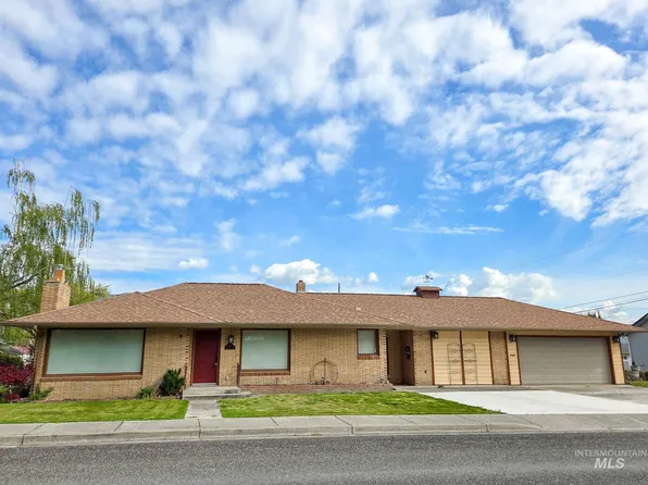 618 Highland Ave, Clarkston, WA 99403