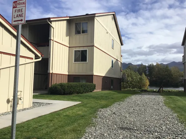 5634 E 40th Ave Unit F203, Anchorage, AK 99504