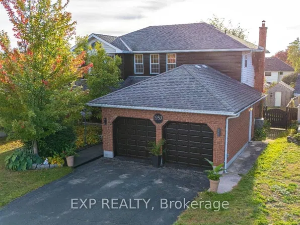 1950 Mapleridge Dr, Peterborough, ON K9K 2E4