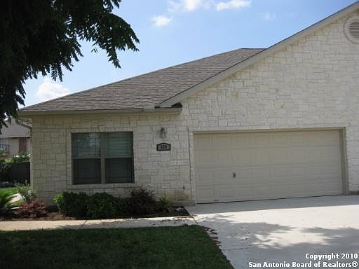 2nd image of 524 BLUE HERON LN #0