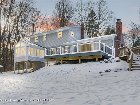 2320 College Rd, Holt, MI 48842