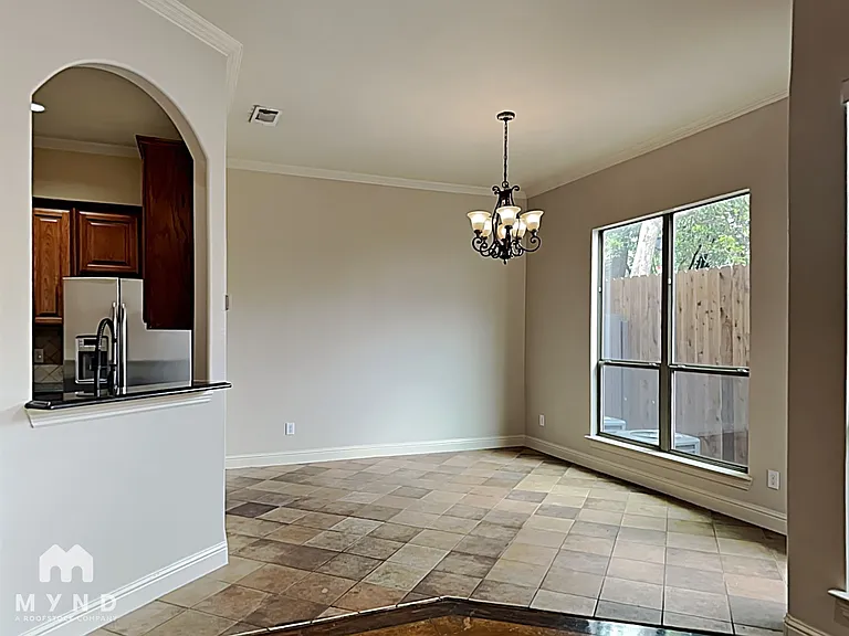 2204 Apollonia Ln — Photo 5