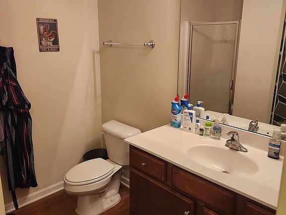5th image of 633 Centennial View Ln