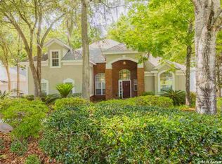 3936 SW 98th Dr, Gainesville, FL 32608