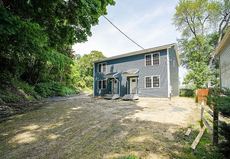 2 James St #1 — Photo 15