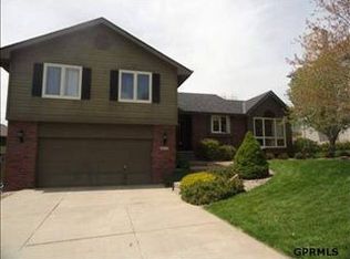 2314 N 154th St, Omaha, NE 68116