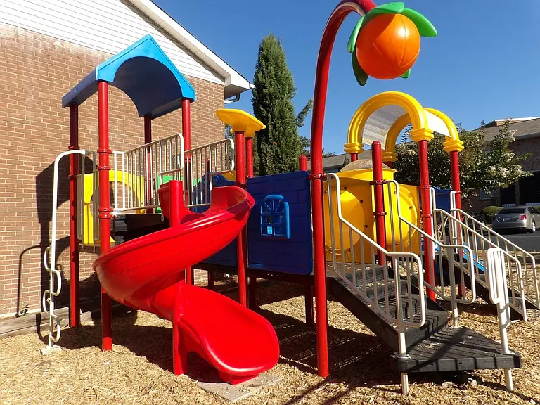 Willow Ridge Apartments — Photo 12