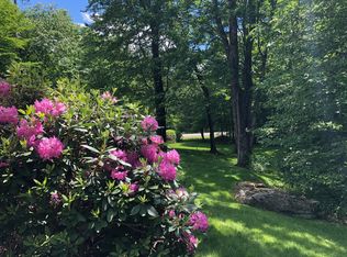 524 Terrace Dr, Williston, VT 05495