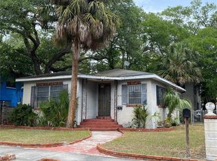 2226 12th St S, Saint Petersburg, FL 33705