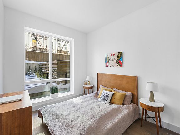 3rd image of 1325 Herkimer St #101B