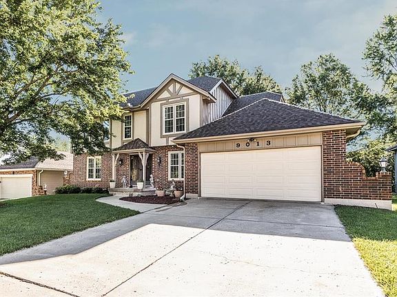 3rd image of 9013 Arlington Ct