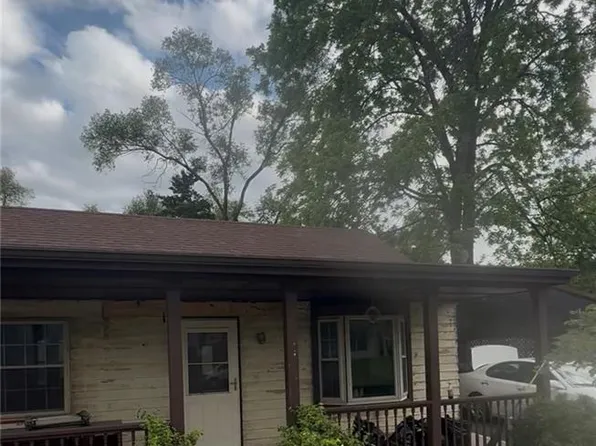 5009 Woodend Ave, Kansas City, KS 66106