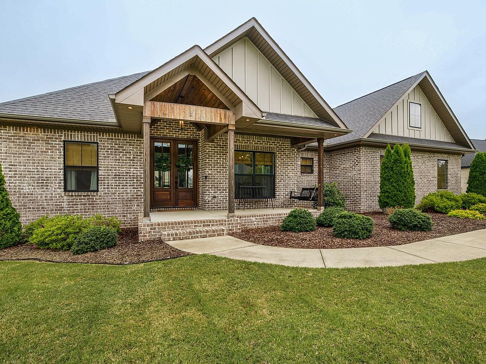 1st image of 175 Rockwood Dr