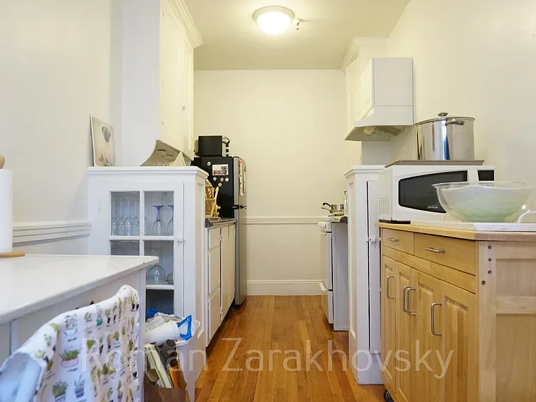 1868 Commonwealth Ave #23 — Photo 4