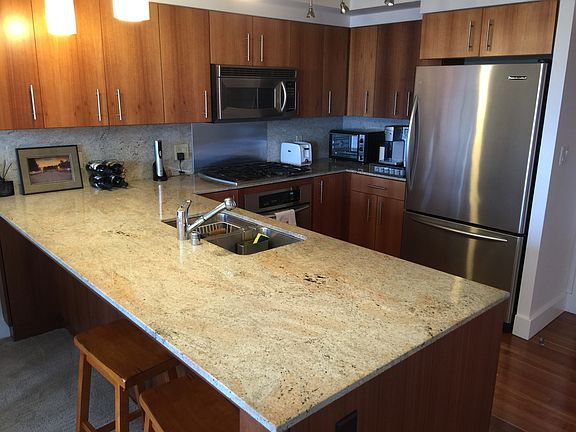 5th image of 650 Bellevue Way NE Unit 2205