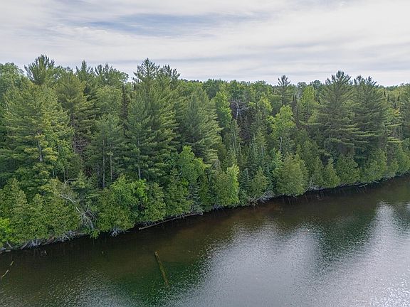 4th image of N Shallow Lake Ln