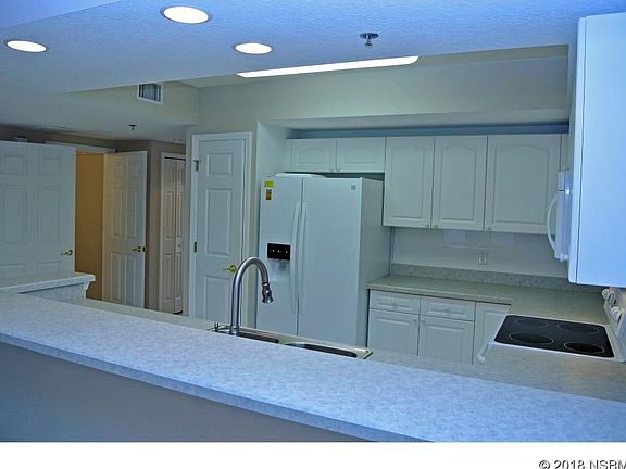 3rd image of 5300 S Atlantic Ave APT 2404