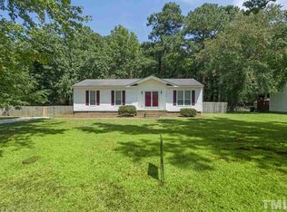 106 W Underwood Ave, Smithfield, NC 27577