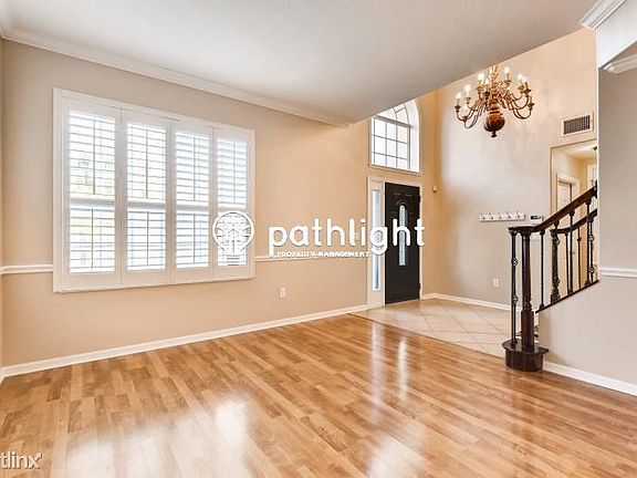 5th image of 4206 Fishermans Lake Dr