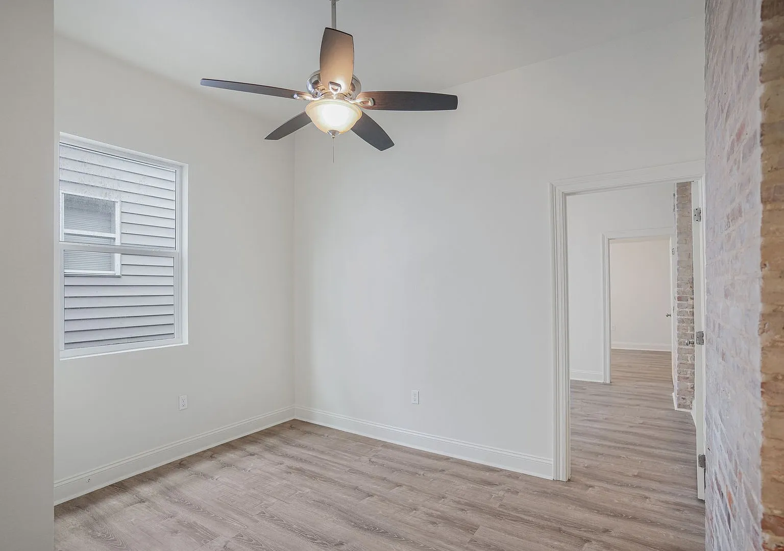 3 Bedroom apartment in St Claude- accepts vouchers — Photo 4