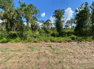 3405 73rd St W, Lehigh Acres, FL 33971