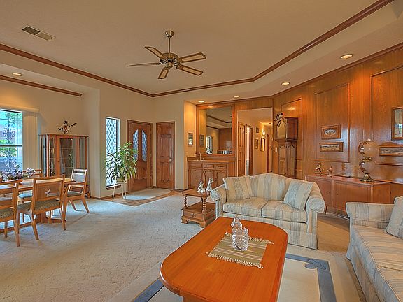 5th image of 9359 Admiral Lowell Pl NE