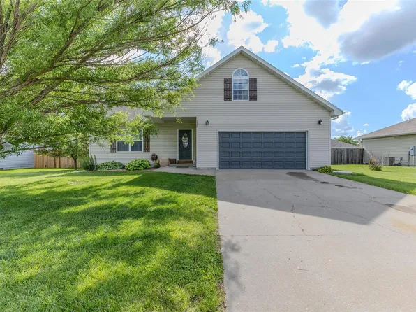 2329 Blueberry Ln, Lebanon, MO 65536