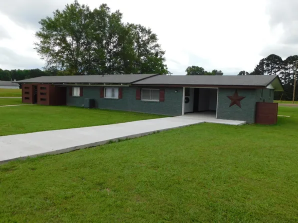 300 S Main St, Springhill, LA 71075