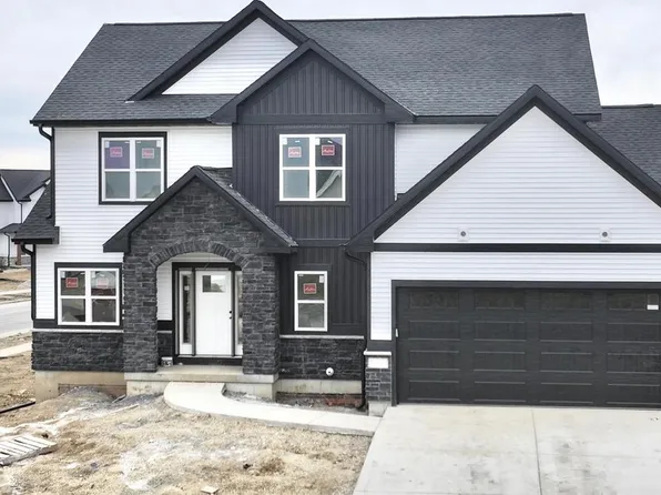 540 Autumn Ridge Court, Oregon, WI 53575